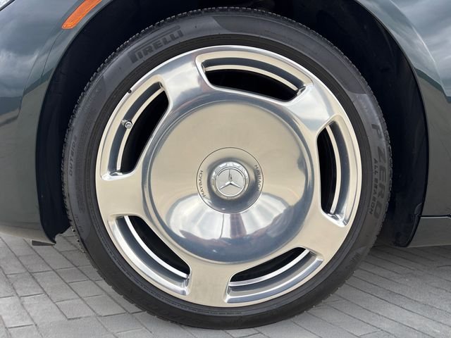 Used 2025 Green Mercedes-Benz Maybach S 580 image 9