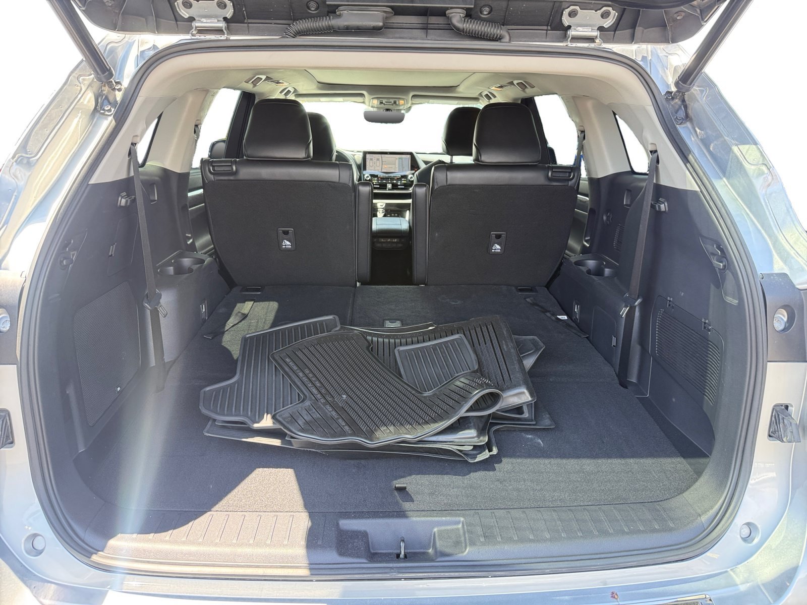 Used 2021 Celestial Silver Metallic Toyota Platinum image 17