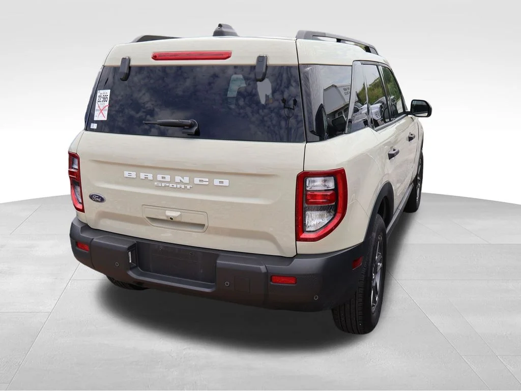 Used 2025 Beige Ford Big Bend image 17