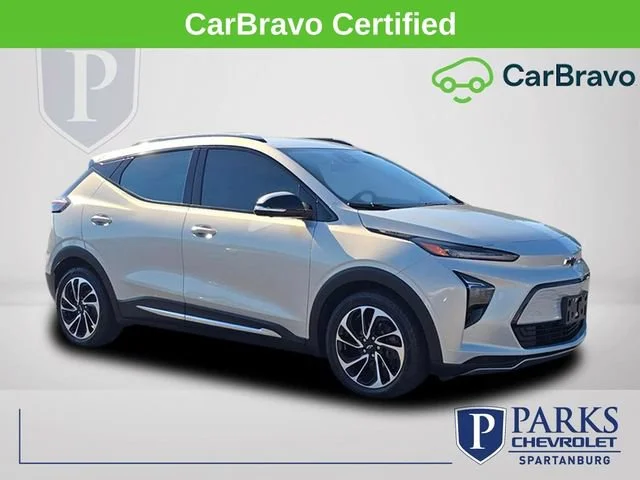 Used 2023 SILVER FLARE METALLIC Chevrolet Premier image 1