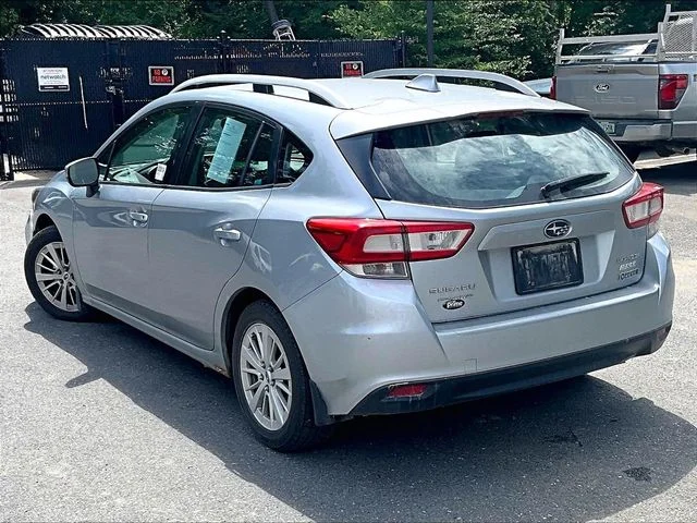 Used 2017 Silver Subaru 2.0i Premium image 6