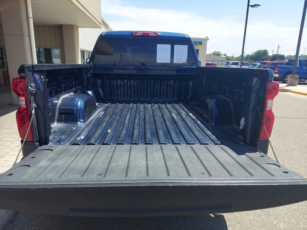 Used 2022 Blue Chevrolet WT image 11