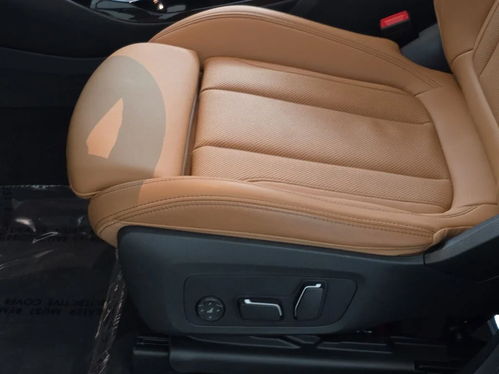 Used 2024 Black Sapphire Metallic BMW M40i image 31