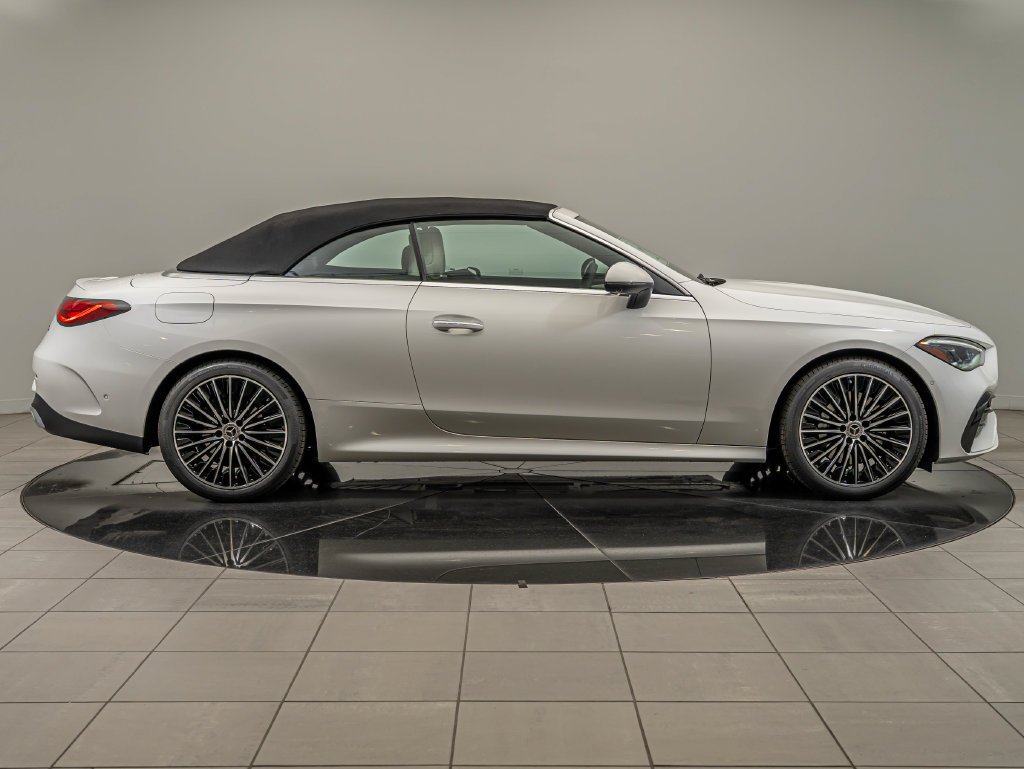 New 2027 Polar White Mercedes-Benz CLE 300 image 12