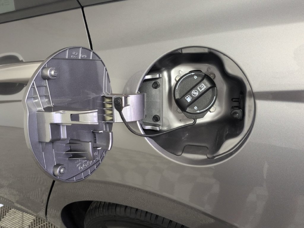 2024 Hyundai Elantra SEL - Photo 18