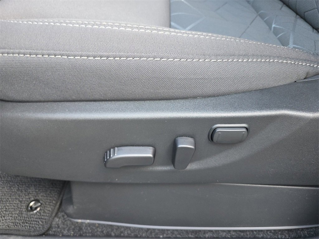 2026 Nissan Frontier SV - Photo 17