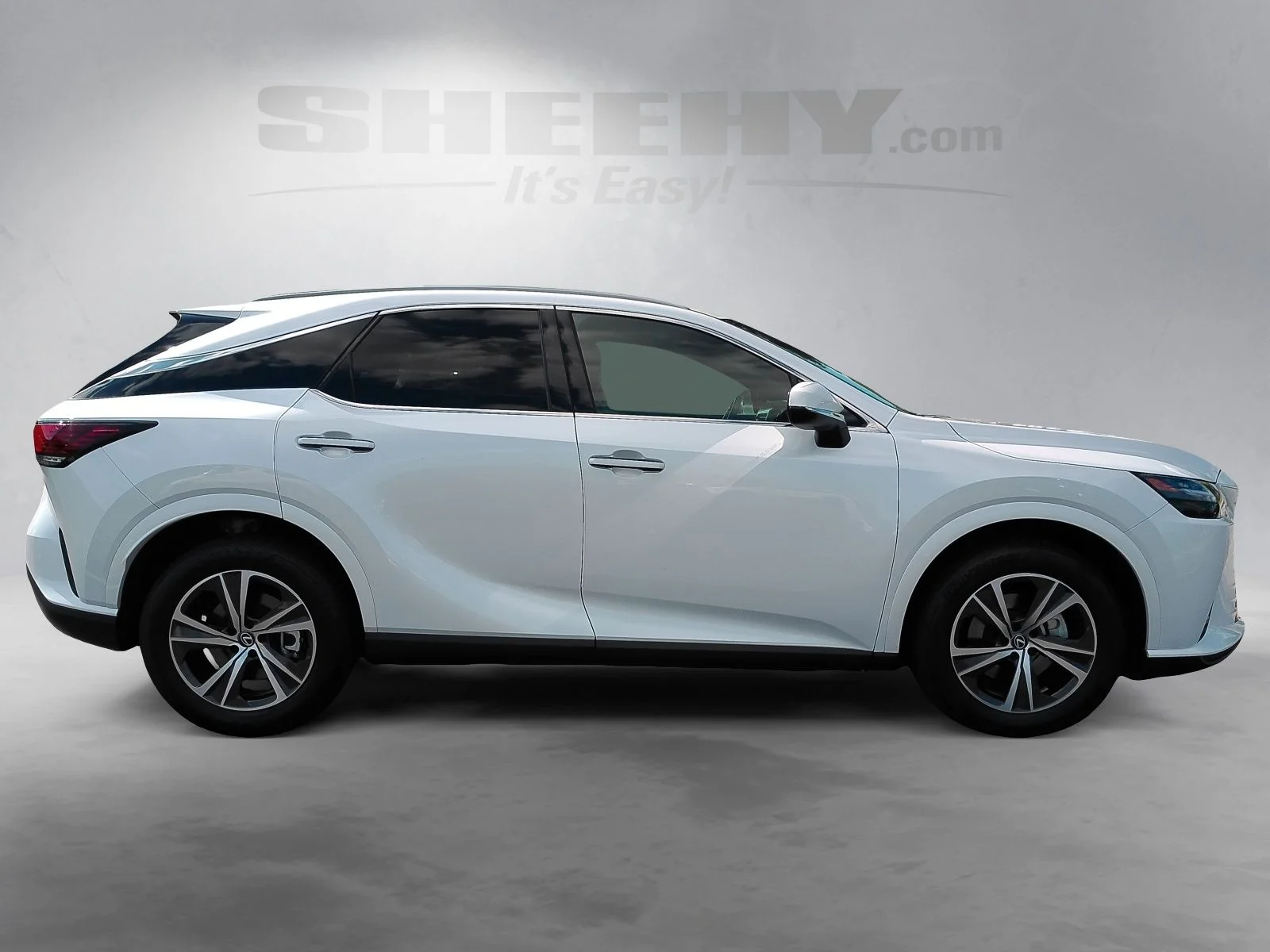 Used 2024 White Lexus 350h Premium image 10