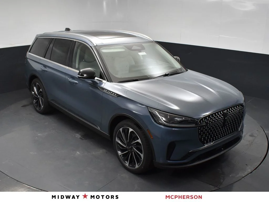 2026 Lincoln Aviator Reserve AWD's photo