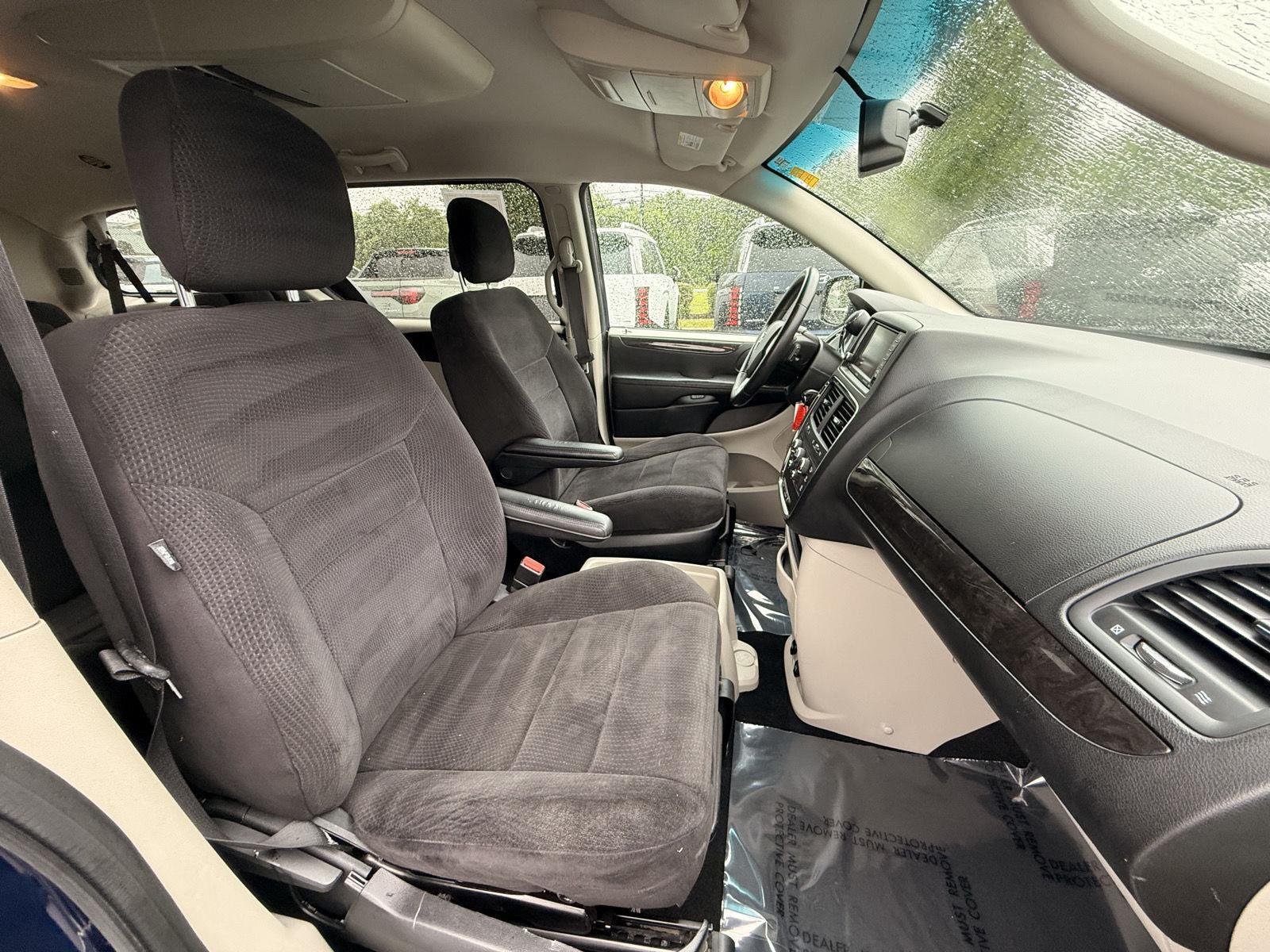 2014 Dodge Grand Caravan SE - Photo 18