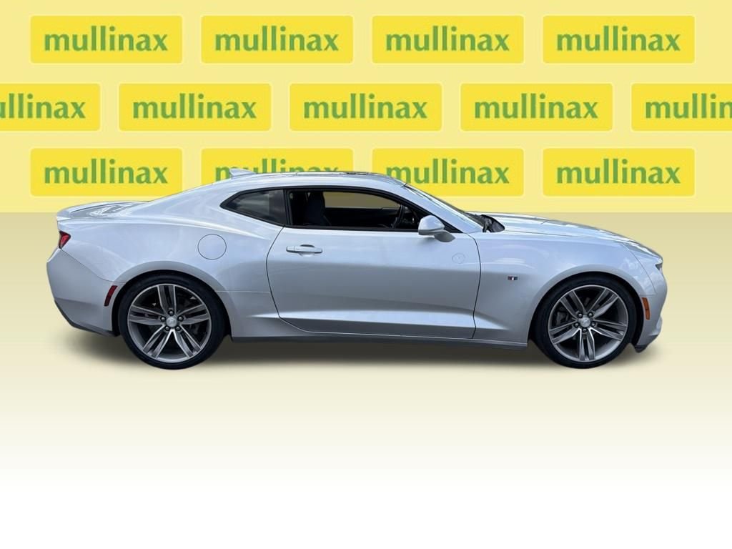 Used 2018 Silver Chevrolet 1LT image 12