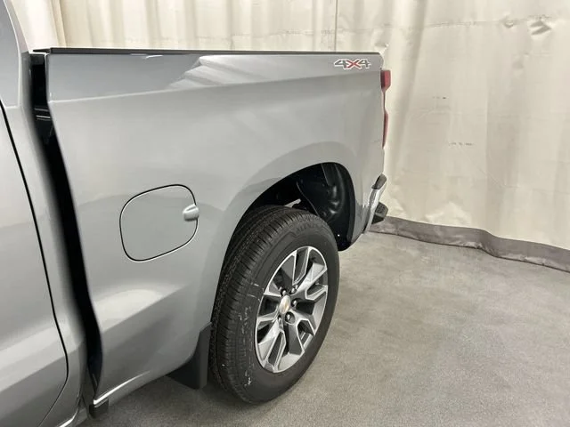 New 2026 Sterling Gray Metallic Chevrolet LT (2FL) image 26