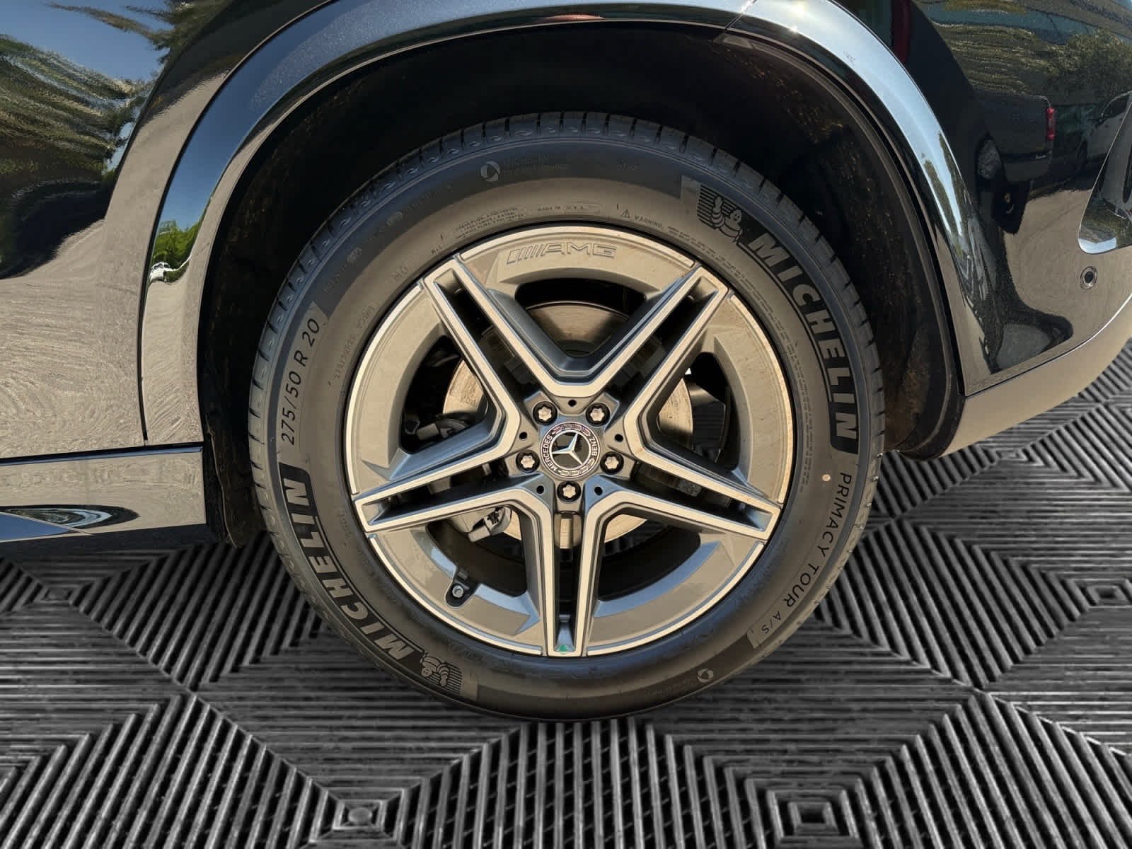 New 2026 Black Mercedes-Benz GLE 350 image 9