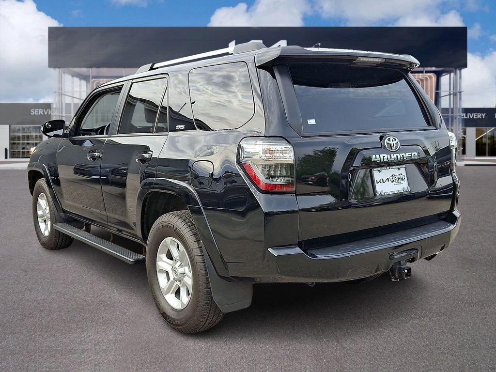Used 2020 Black Toyota SR5 Premium image 4