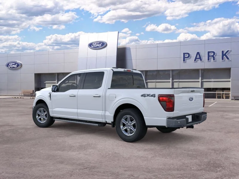 New 2024 Oxford White Ford XLT image 4