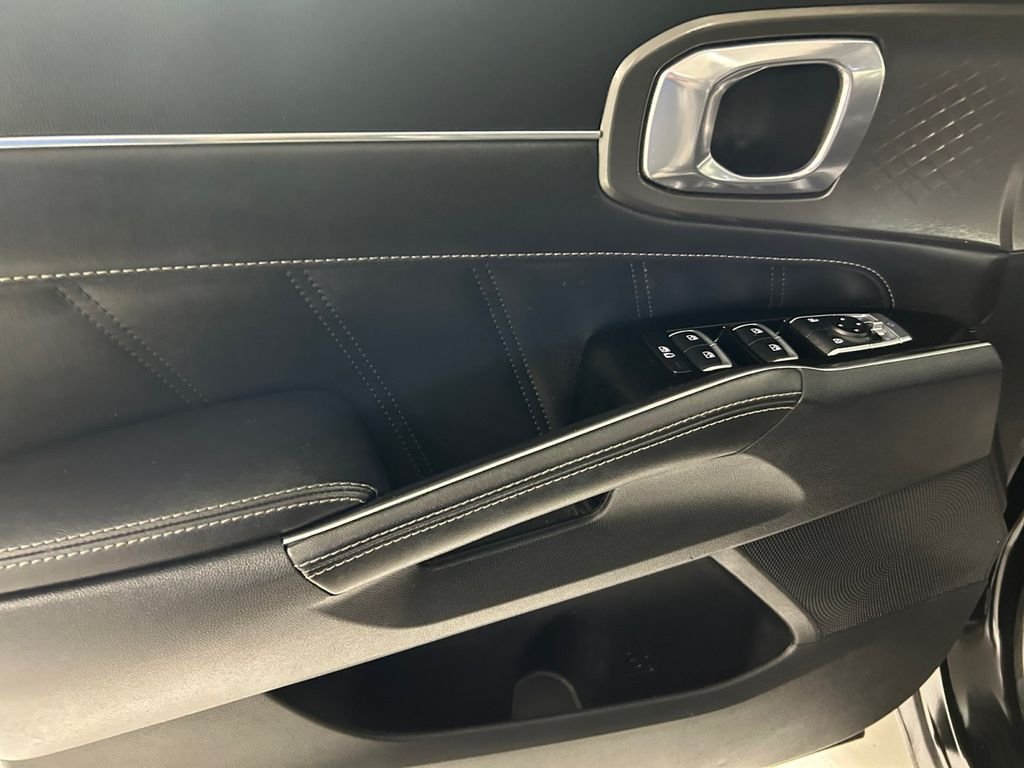 Used 2023 Black Kia SX image 12