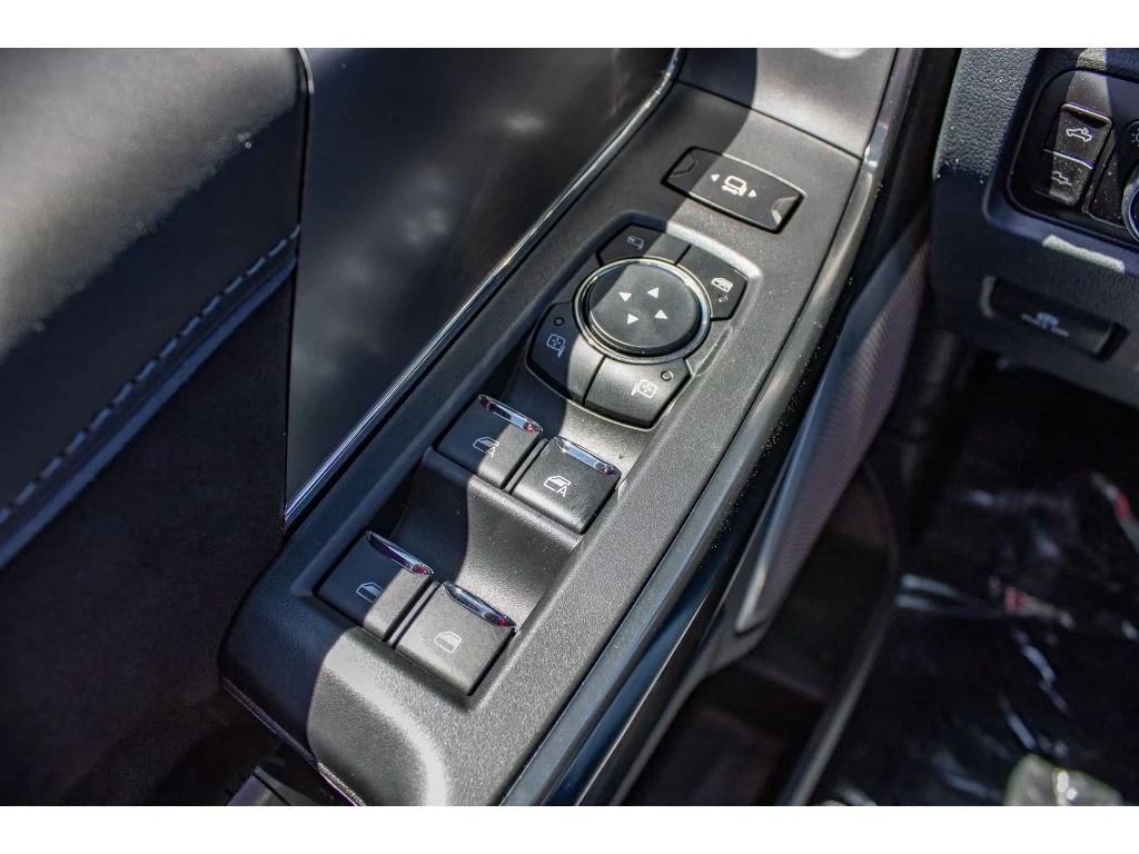 New 2026 Carbonized Gray Metallic Ford Platinum image 41