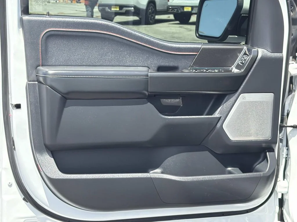 Used 2024 OXFORD WHITE Ford Raptor image 20