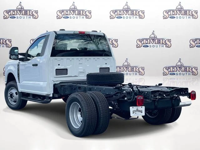 New 2026 White Ford XL image 4