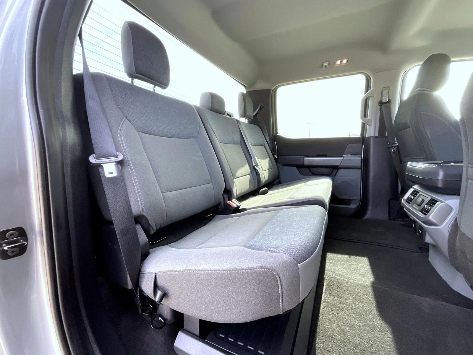 Used 2025 Silver Ford XLT image 20