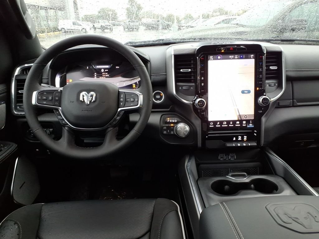 New 2027 Diamond Black Crystal Pearl-Coat Exterior Paint RAM Laramie image 13