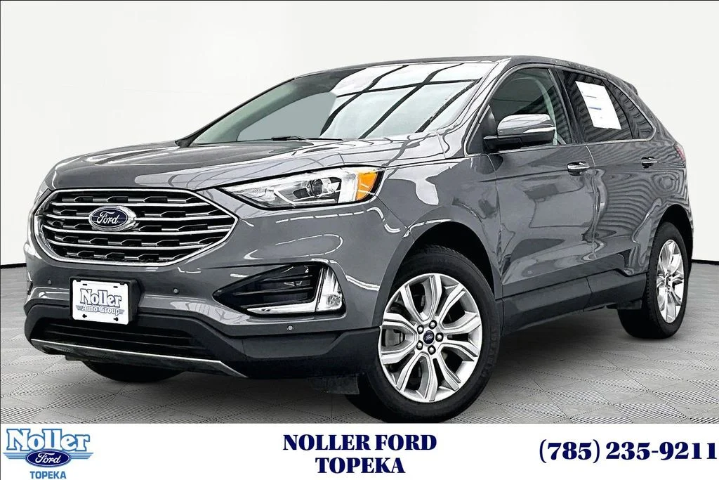 2022 Ford Edge Titanium AWD's photo