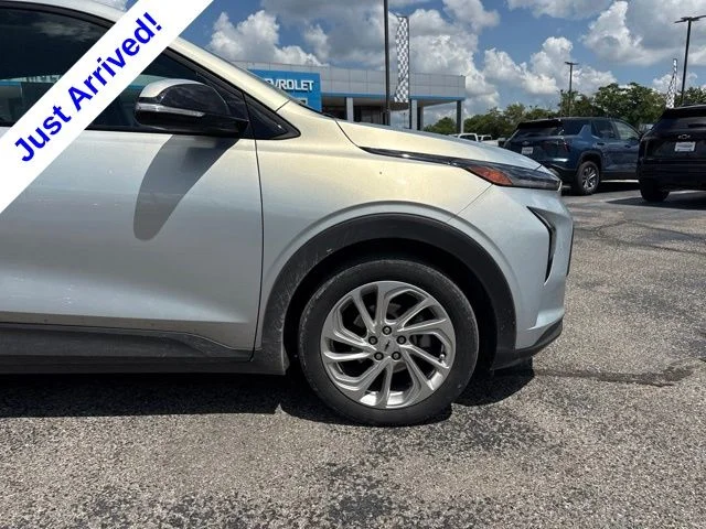 Used 2023 Silver Chevrolet LT image 11