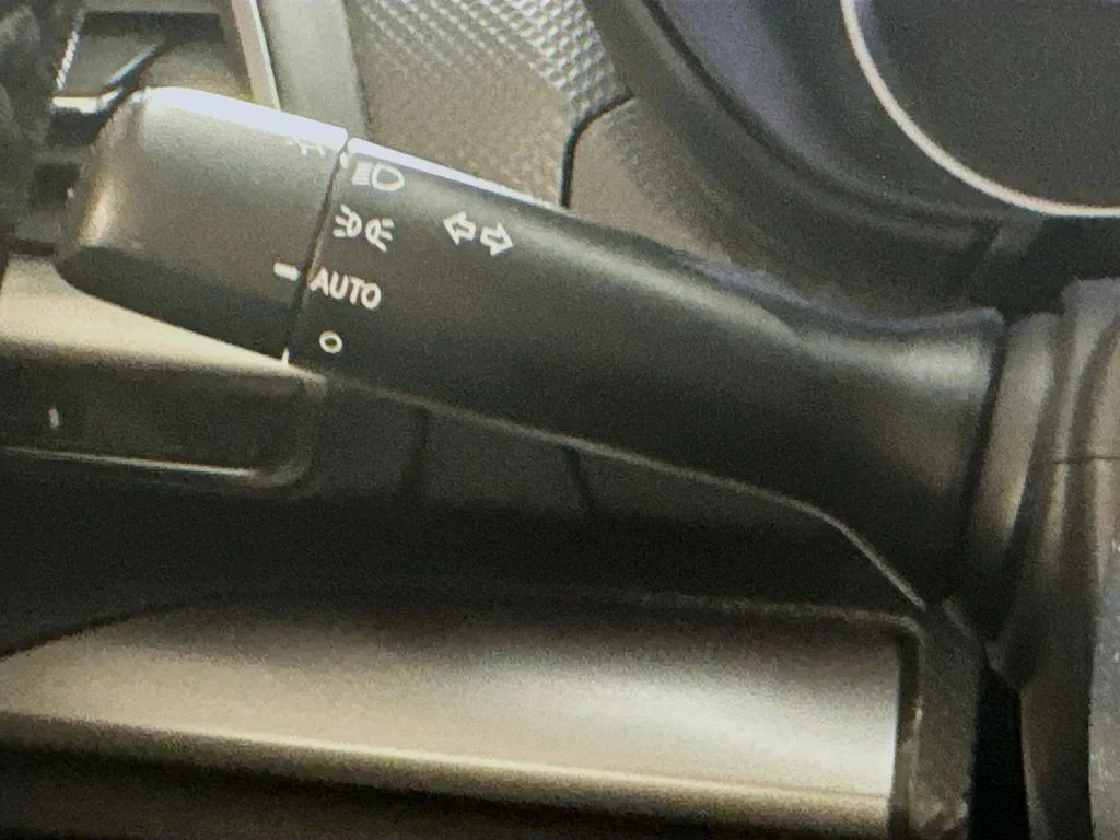 Used 2020 Green Subaru Premium image 12