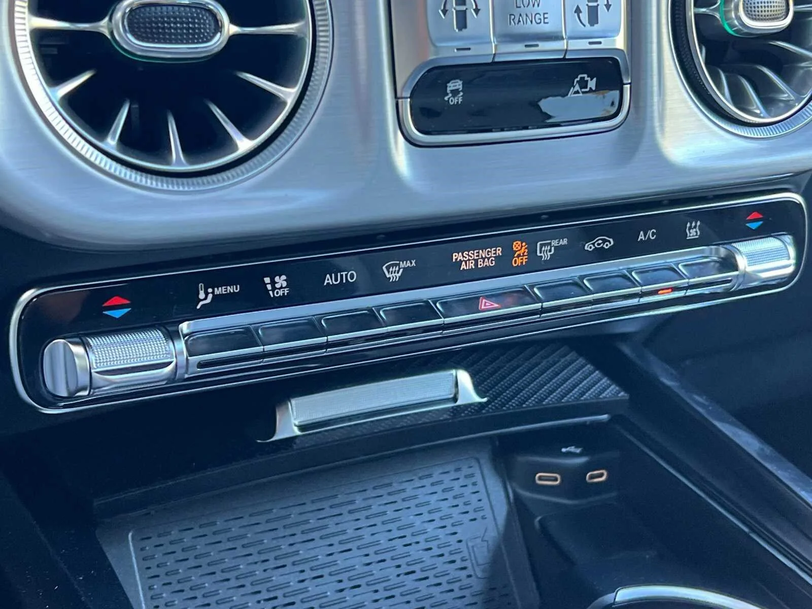 2025 Mercedes-Benz G-Class G580 - Photo 20
