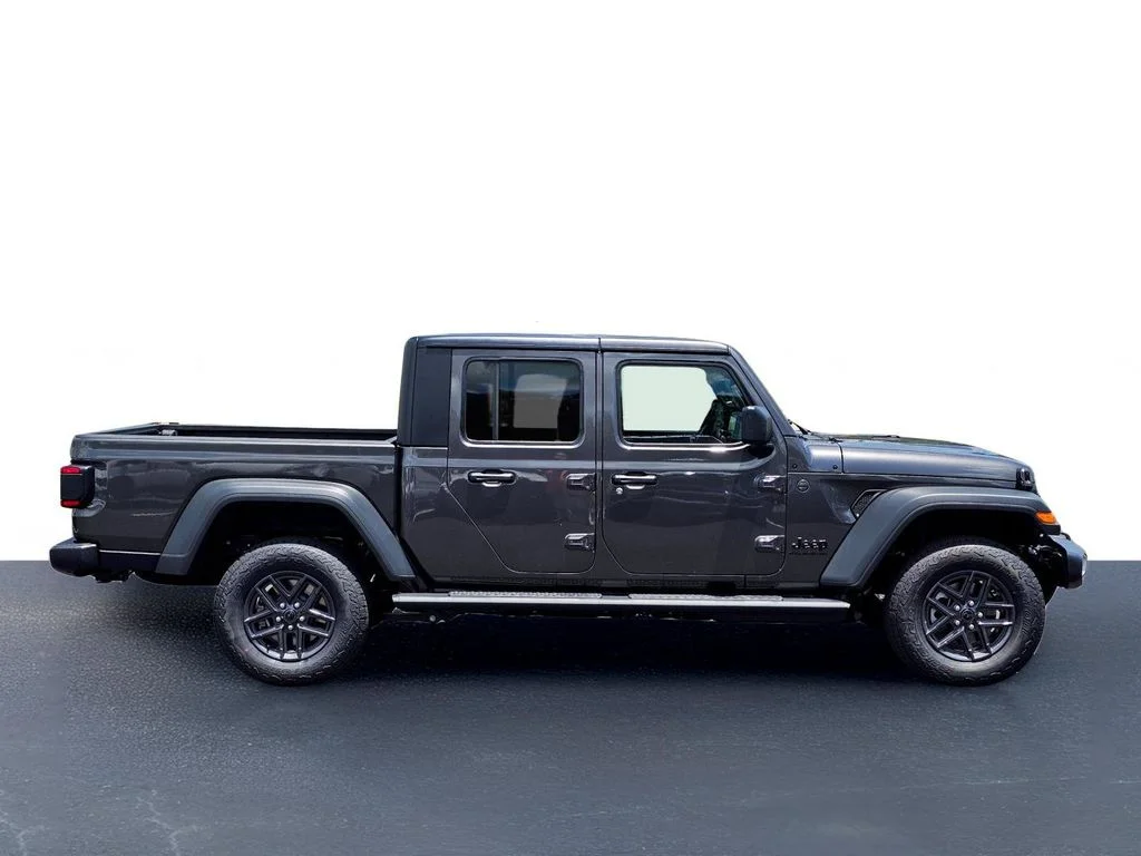 New 2026 Granite Crystal Metallic Clear-Coat Exterior Paint Jeep Sport S image 8