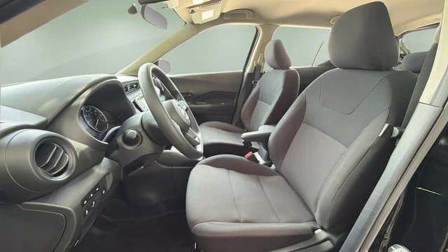 Certified Used 2025 Super Black Nissan S image 9