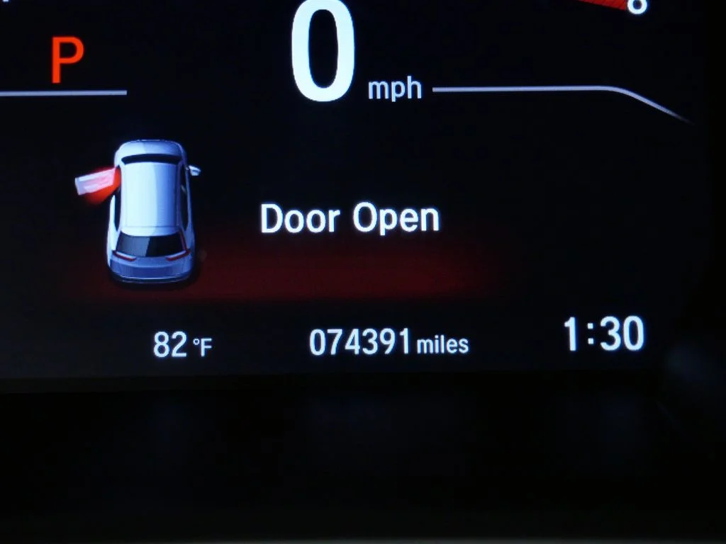 Used 2018  Honda EX-L image 23