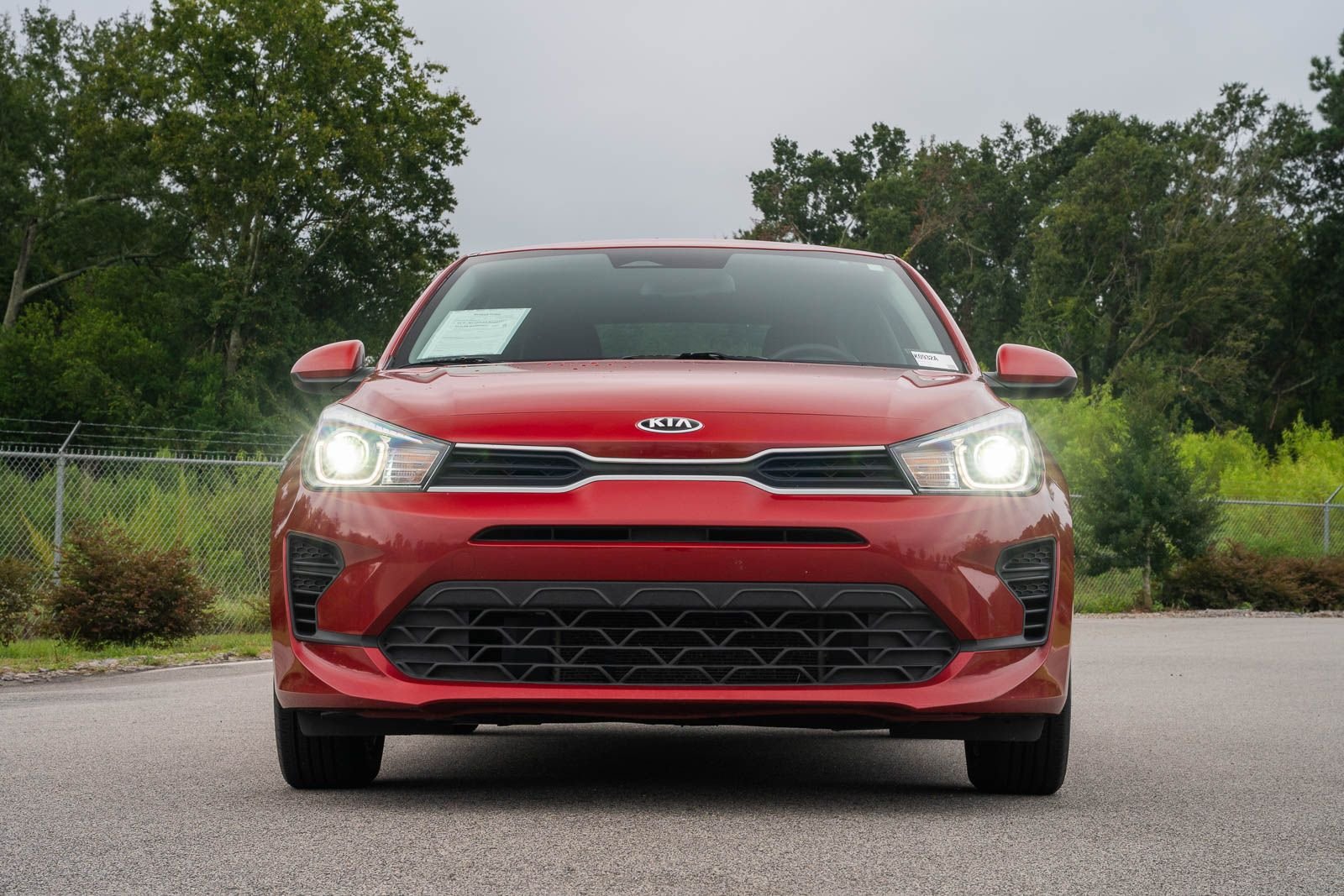 Used 2023 Red Kia S image 2