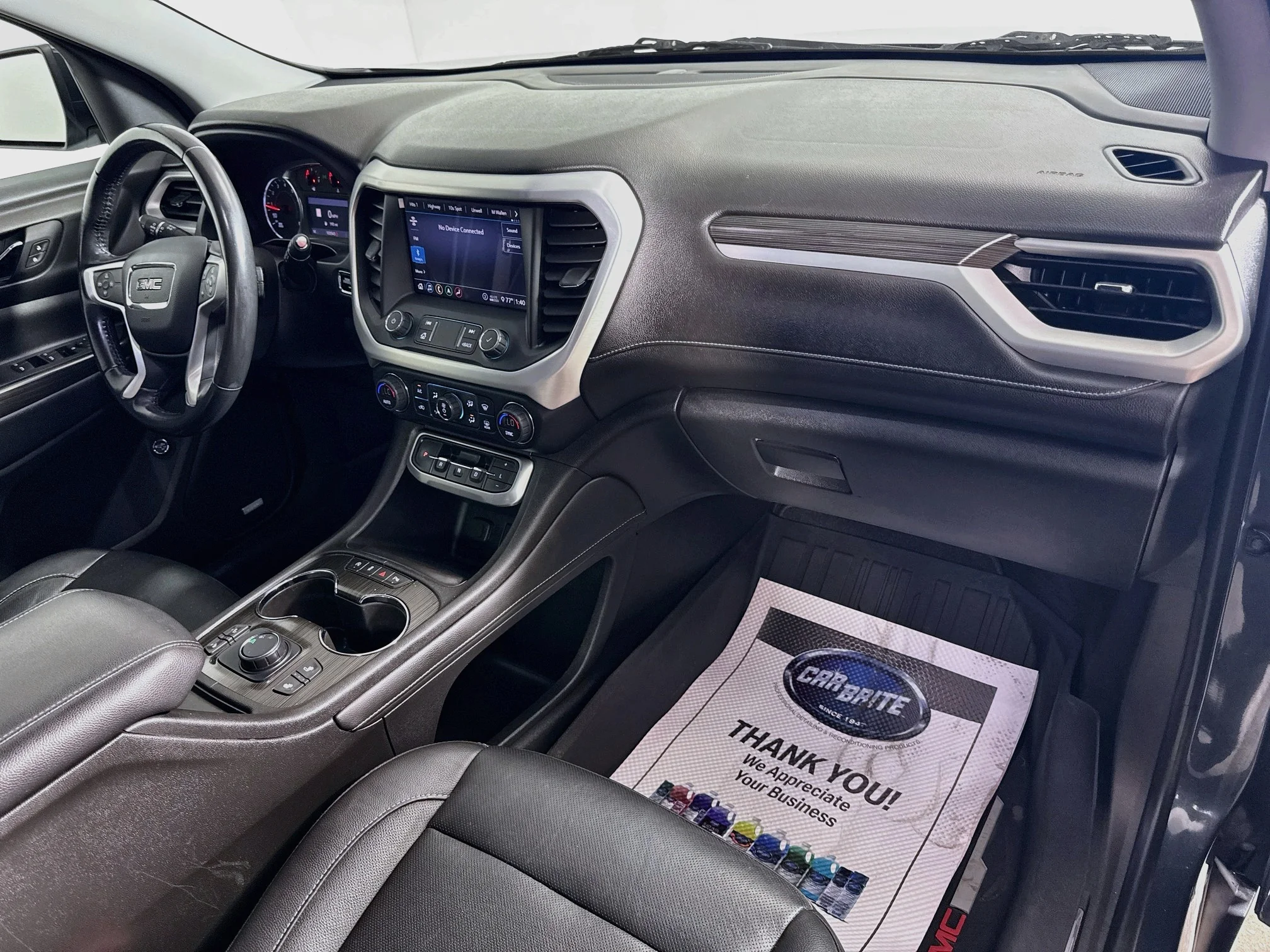 Used 2020 Dark Sky Metallic GMC SLT image 30