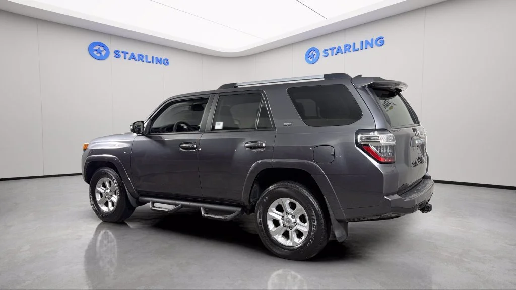 Used 2022 Gray Toyota SR5 Premium image 4