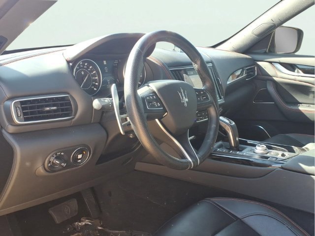 Used 2024 Blue Maserati GT Ultima image 8