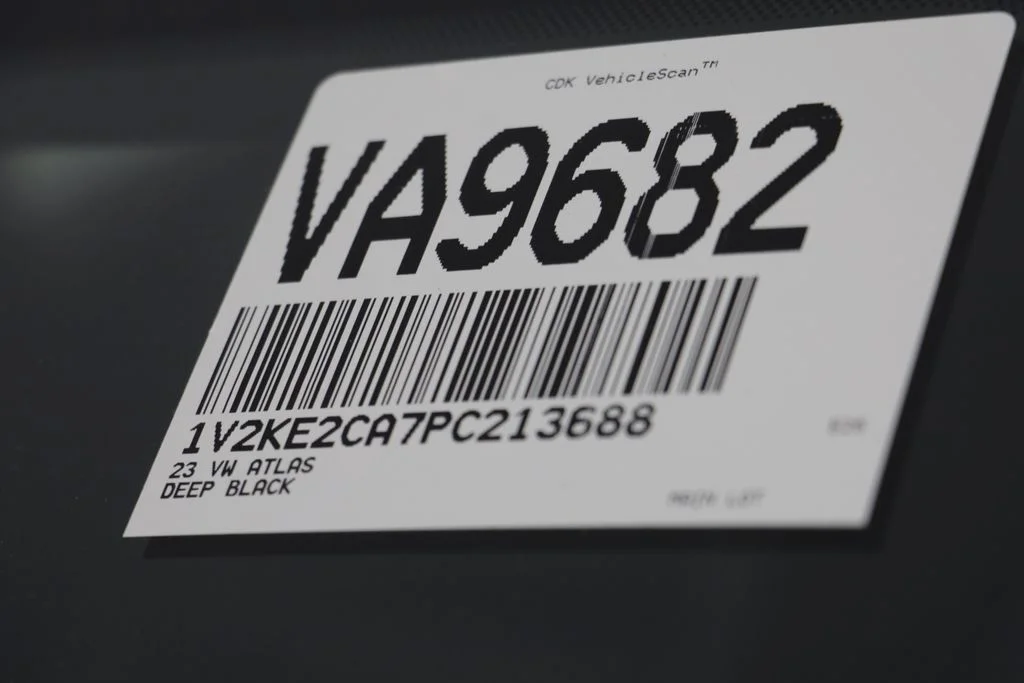 Certified Used 2023 Deep Black Volkswagen 3.6L V6 SE w/Technology image 24
