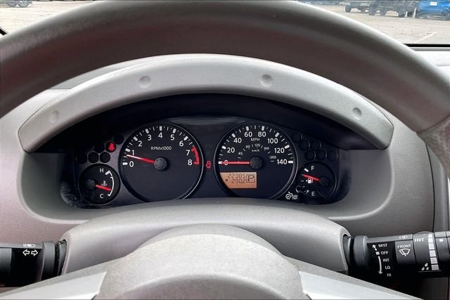 Used 2021 White Nissan S image 19
