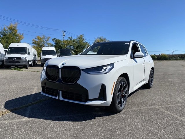 Certified Used 2026 Alpine White BMW 30 xDrive image 1