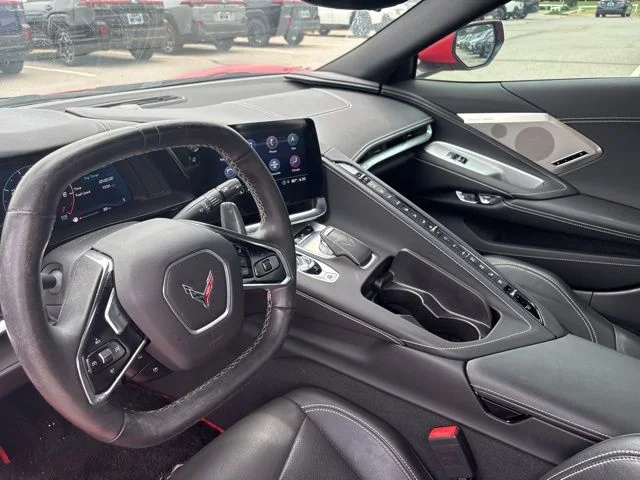 Used 2021 Red Chevrolet Stingray image 4
