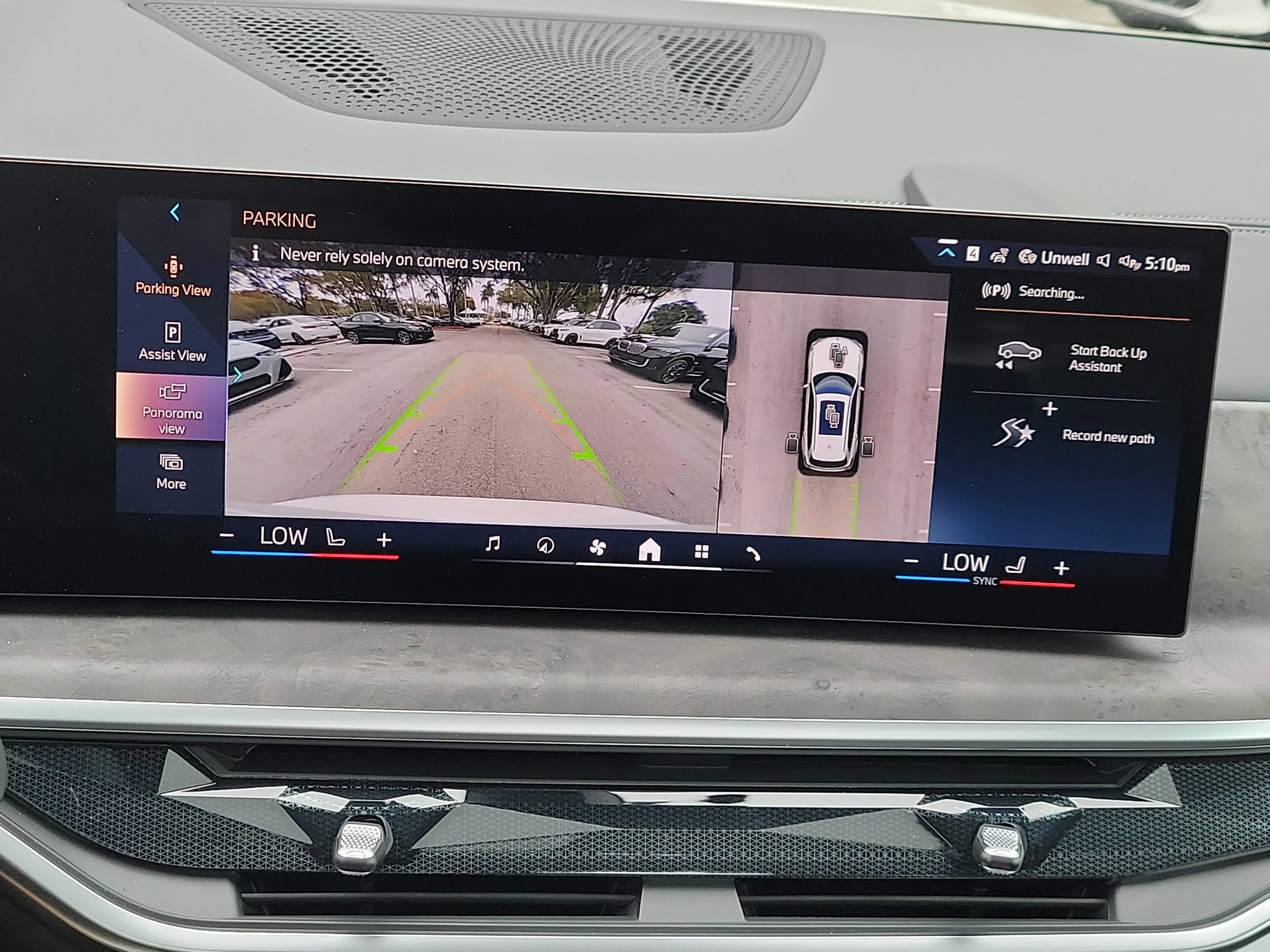 New 2026 Alpine White BMW xDrive40i image 25