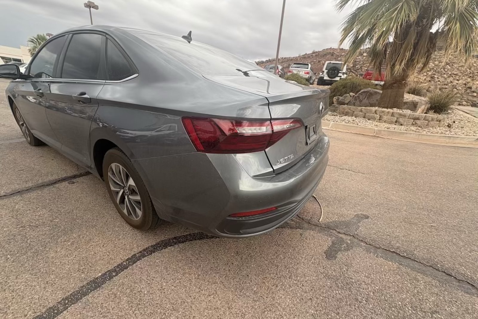 Used 2022 Gray Volkswagen S image 3