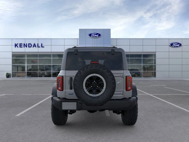 New 2026 White Ford Outer Banks image 5