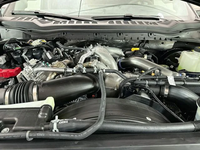 New 2026 Agate Black Metallic Ford F-250® Lariat® image 32