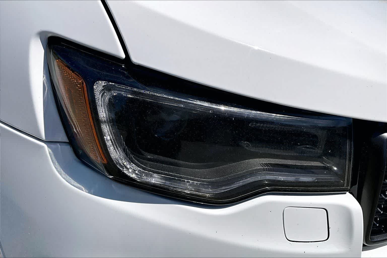 Used 2019 Bright White Clearcoat Jeep High Altitude image 27