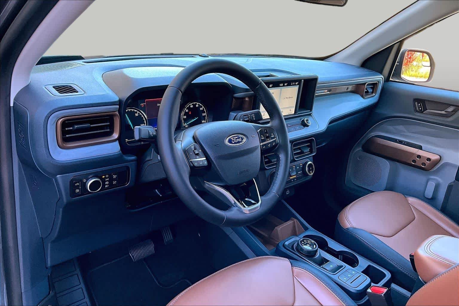 Used 2023 Carbonized Gray Metallic Ford Lariat image 18