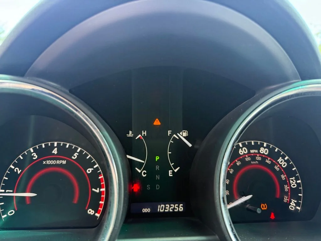 Used 2012 Classic Silver Metallic Toyota Limited image 13