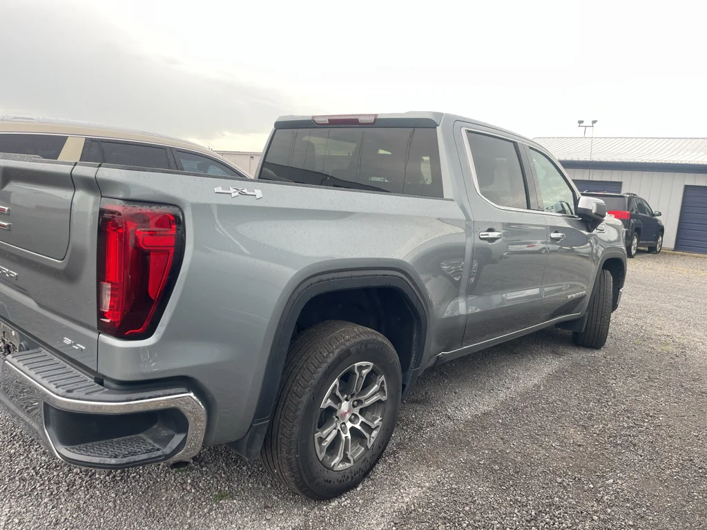 Used 2026 Sterling Metallic GMC SLT image 5