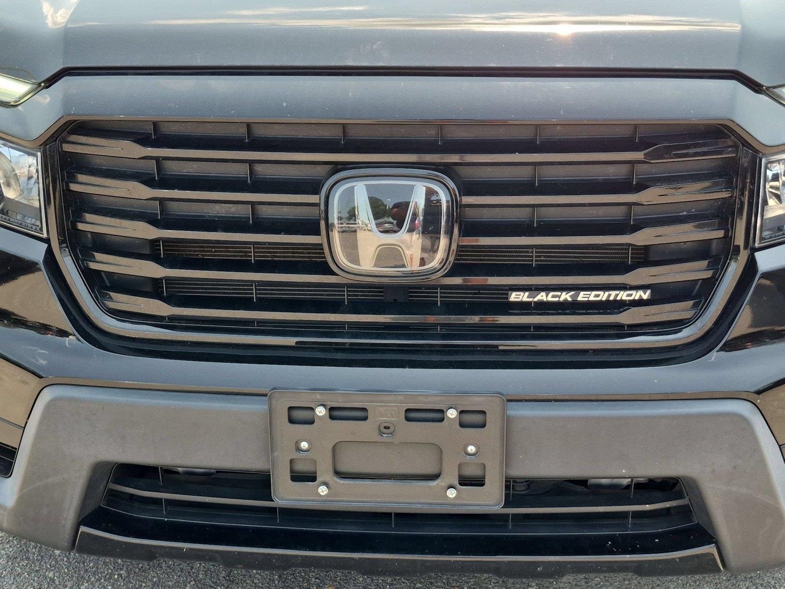 Used 2023 Crystal Black Pearl Honda Black Edition image 14