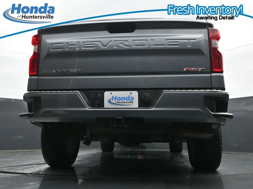 Used 2020 Steel Metallic Chevrolet RST image 32