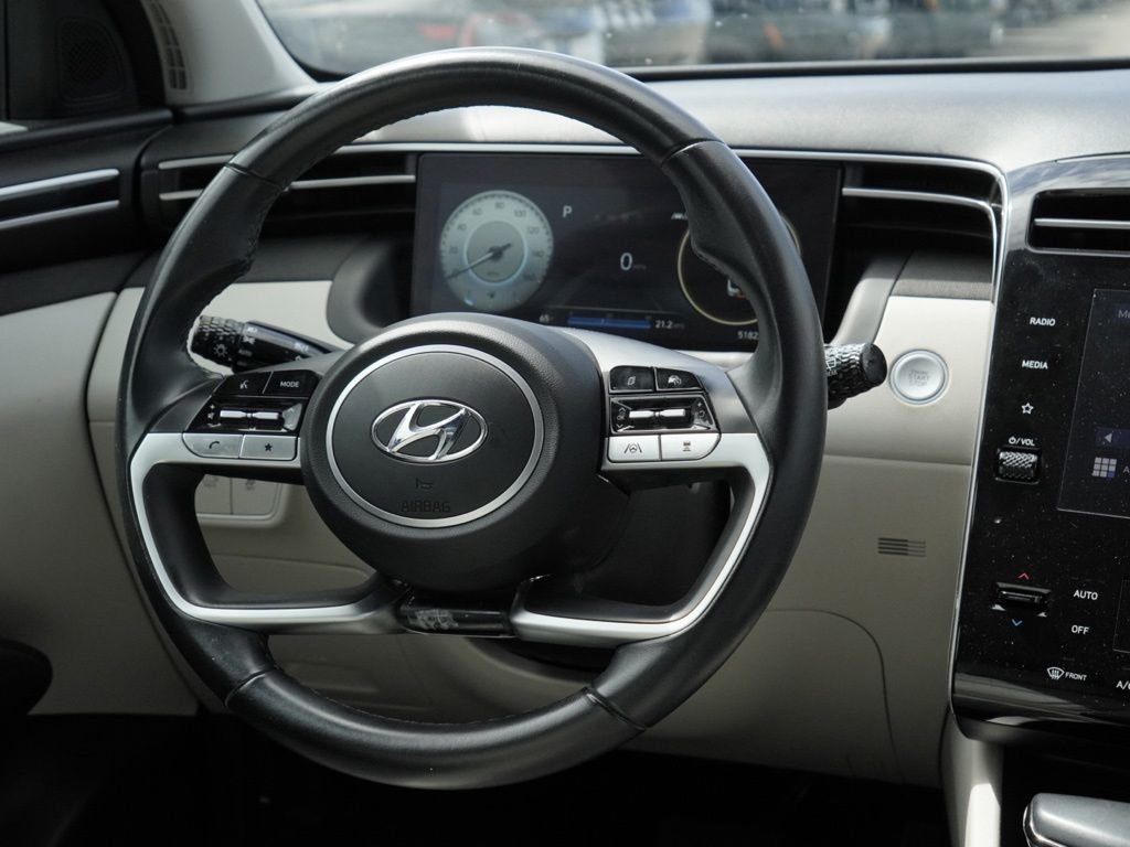 Used 2023 Black Hyundai SEL image 20